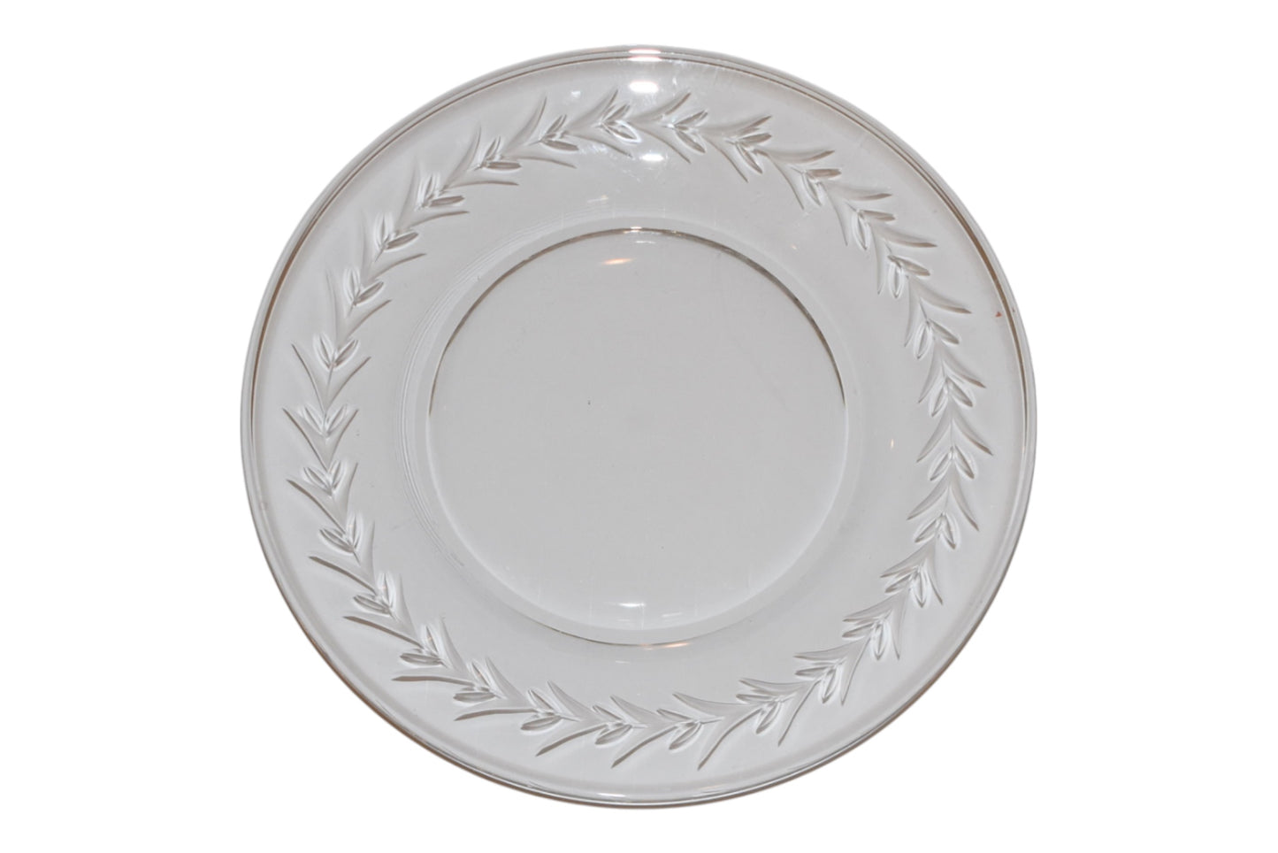 Fostoria Holly Luncheon Plates (Set of 12)