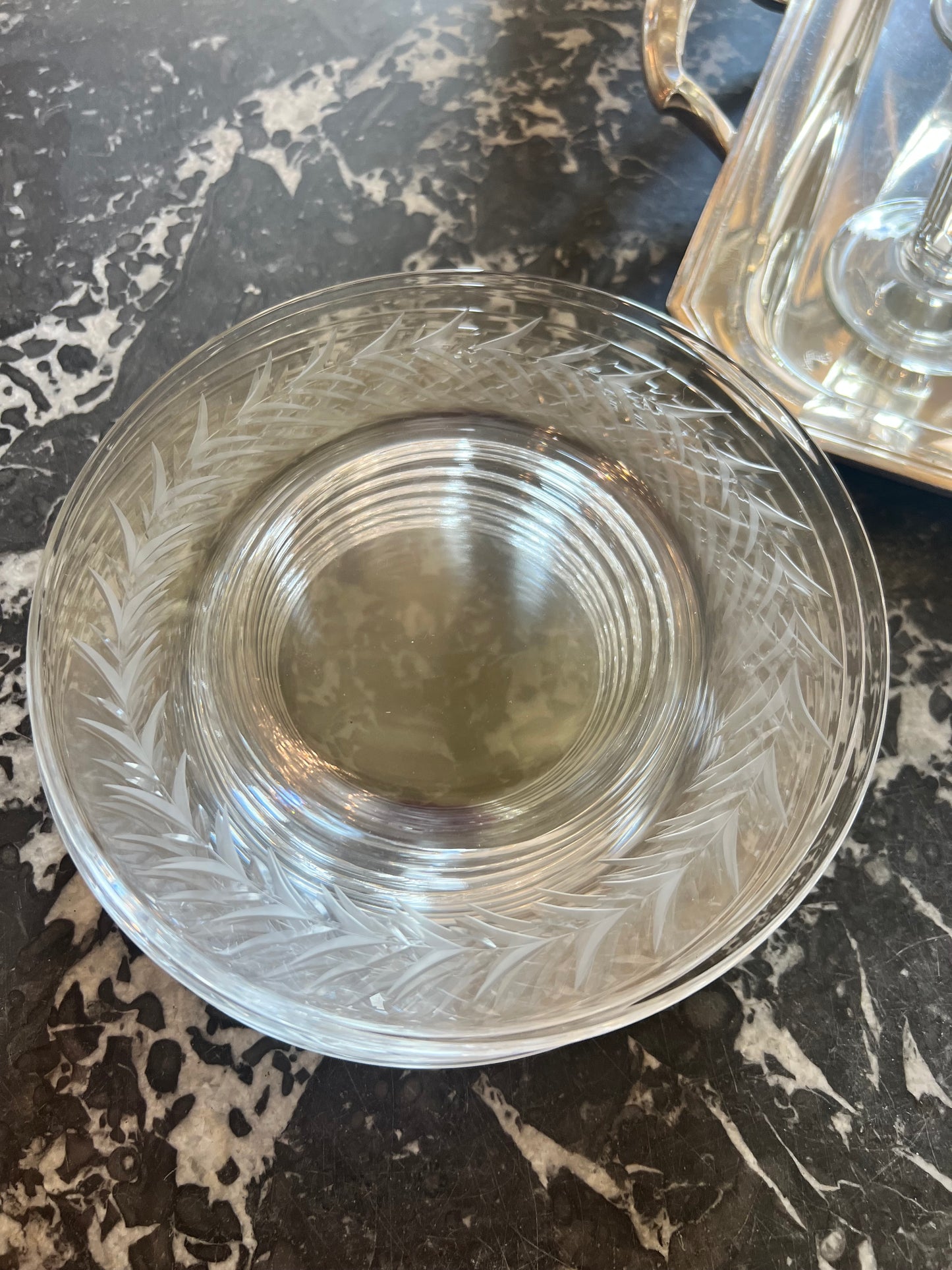 Fostoria Holly Luncheon Plates (Set of 12)