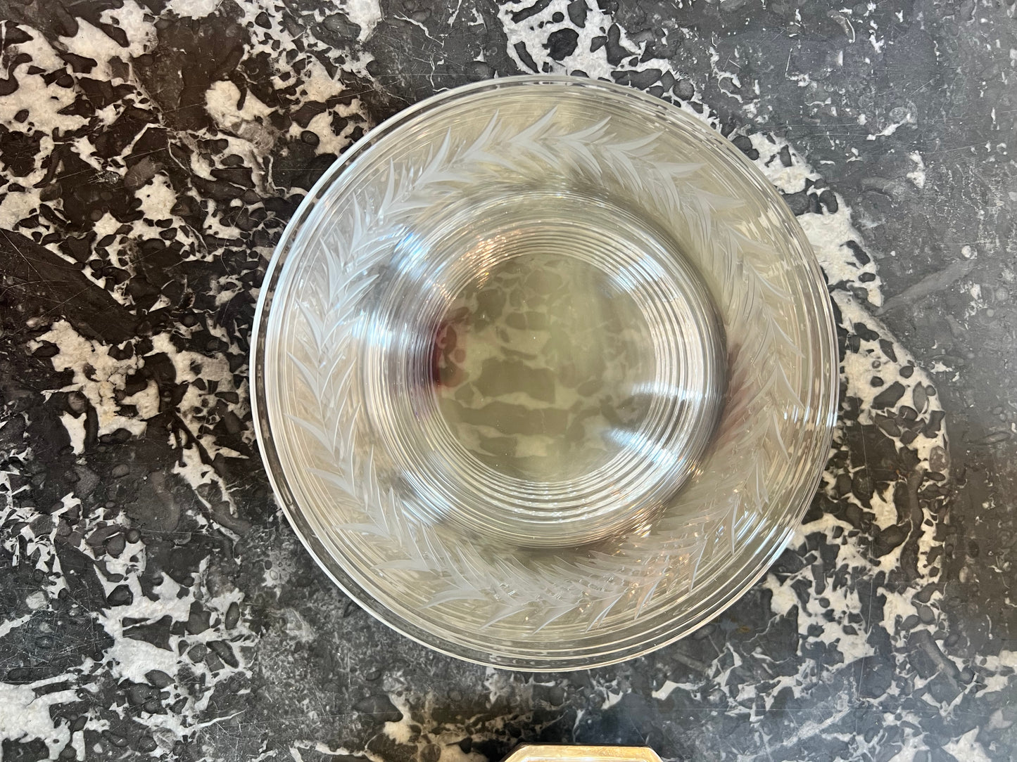 Fostoria Holly Luncheon Plates (Set of 12)