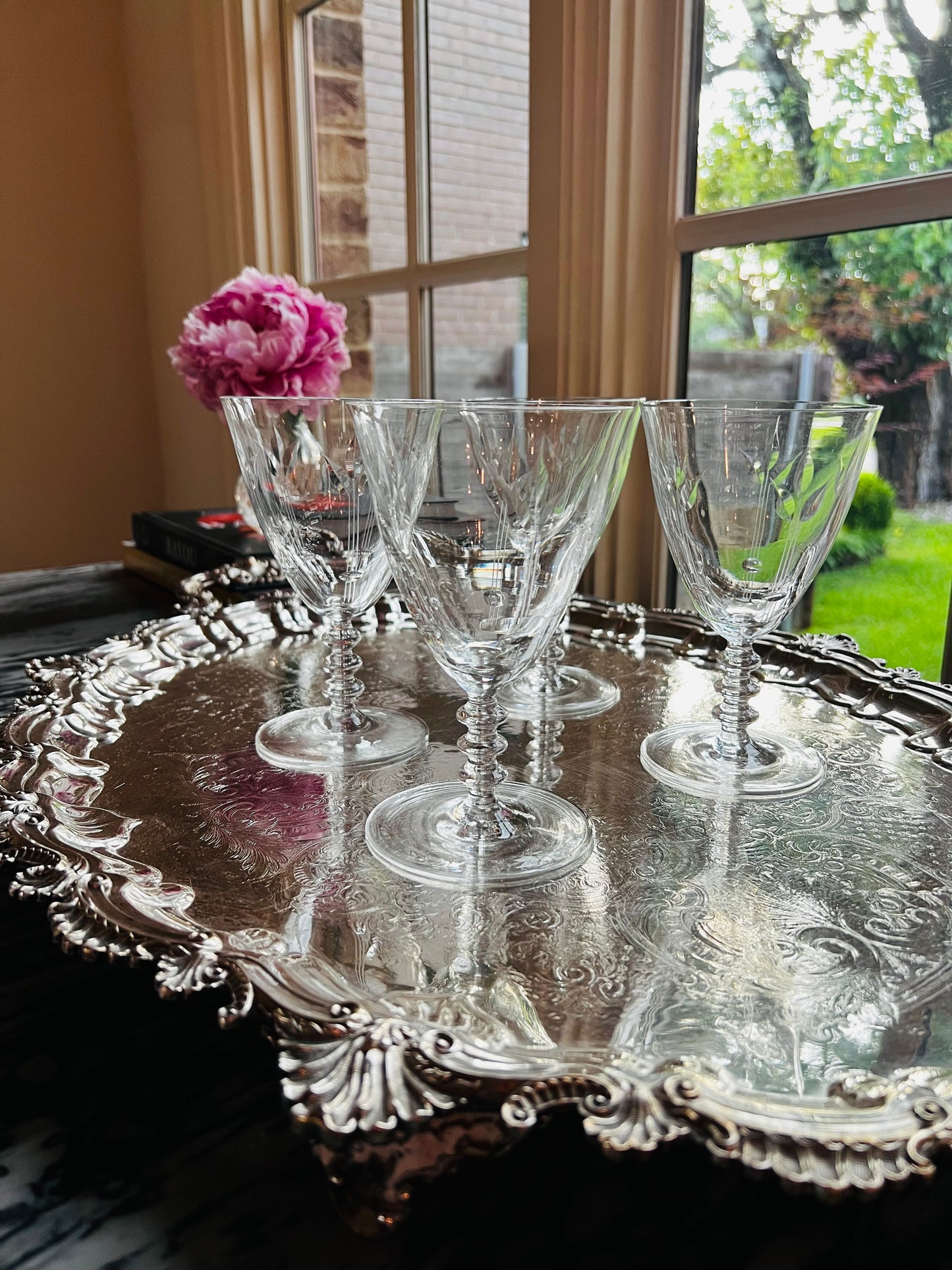 Kusak Tulip Wine Glasses Set of 5