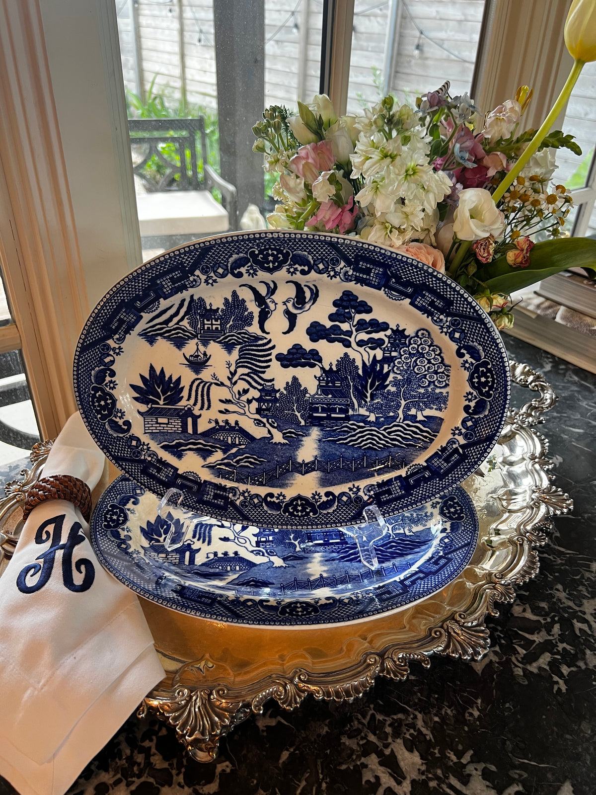 Blue Willow Platter 12" Made in Japan