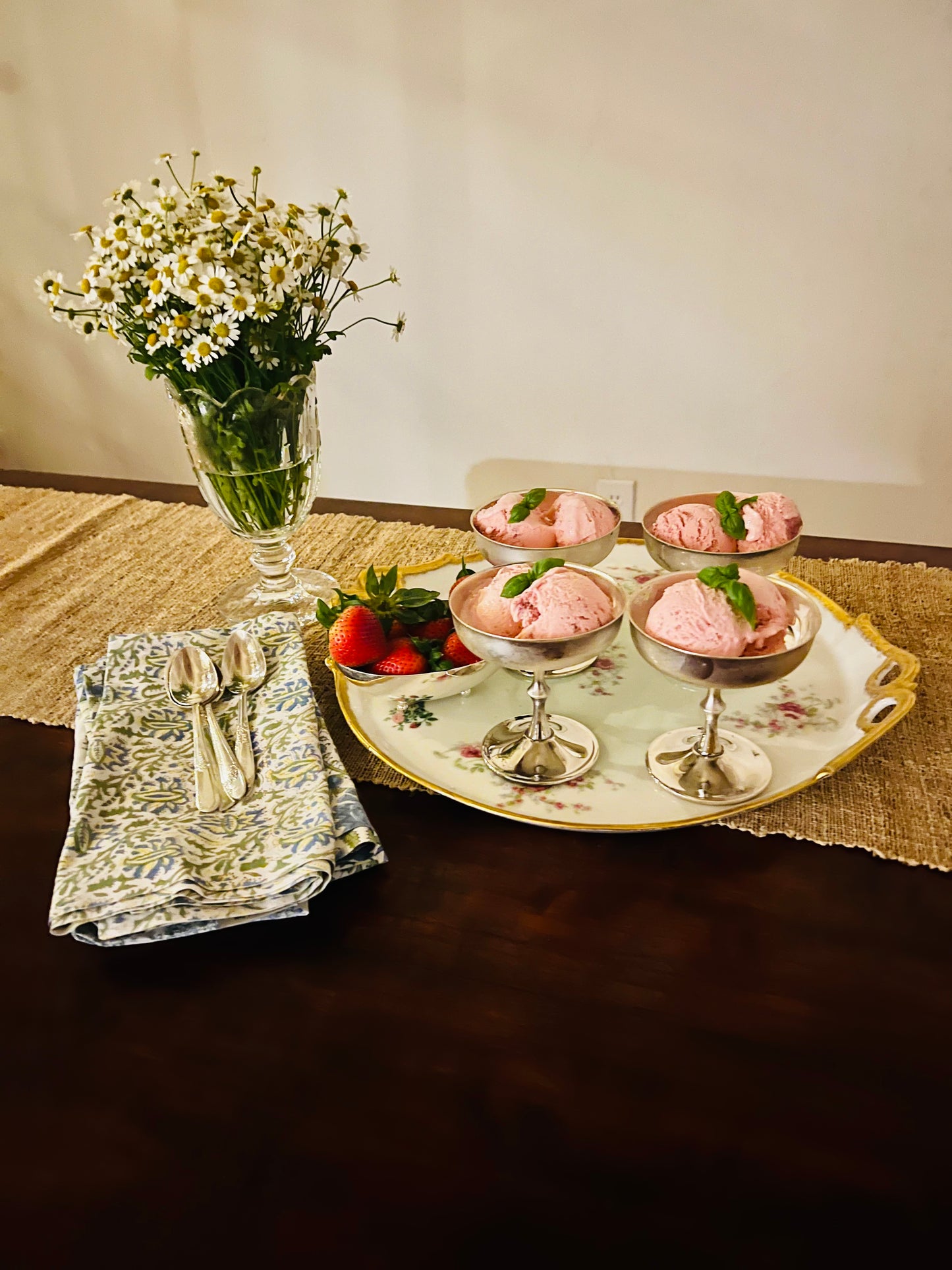 Vintage de Uberti Silverplate Coupes (set of 6)