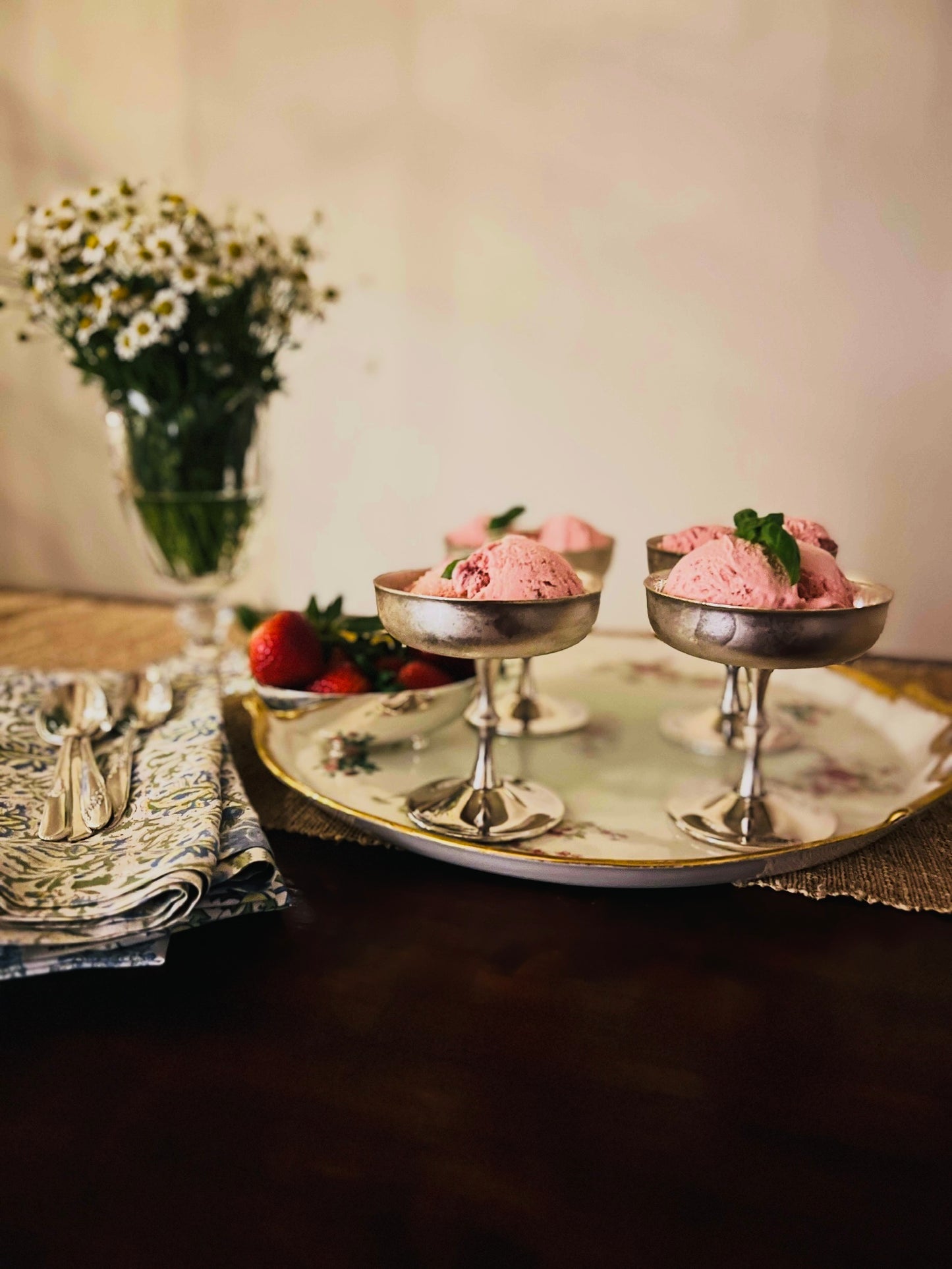 Vintage de Uberti Silverplate Coupes (set of 6)